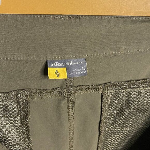 Eddie Bauer Women's Green Trail Hiking Capri - Picture 8 of 10